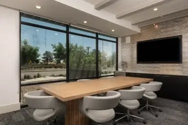 the quincy at kierland scottsdale apartments conference room 7